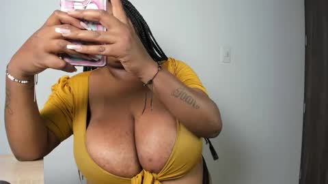 ANGIE online show from 10, 9, 2025