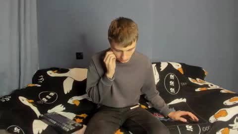 bristlebback online show from 16, 10, 2025