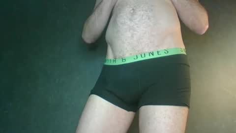 Snapshot of brit_dadbod chatting on 3, 2, 2025 brit_dadbod online show from 3, 2, 2025