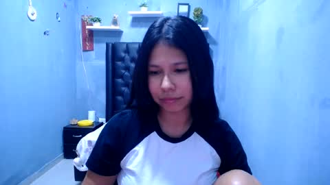 Snapshot of britanyx1 chatting on 6, 7, 2026 britanyx1 online show from 6, 7, 2026