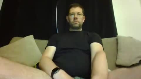 britguy6985 online show from 16, 5, 2026