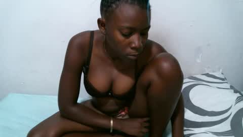 Snapshot of britieh chatting on 10, 9, 2025 leccie online show from 10, 9, 2025