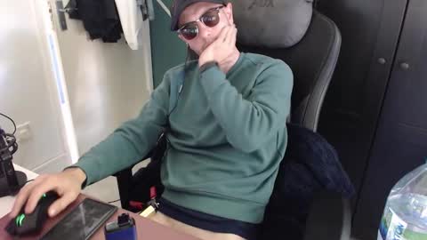 britishbigdick_ online show from 30, 9, 2025