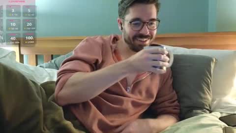 Snapshot of britishpoet chatting on 7, 10, 2025 Callum online show from 7, 10, 2025