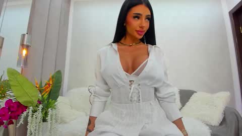 britney_charm online show from 8, 3, 2026