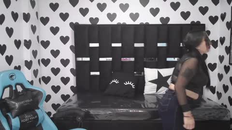 Britney  online show from 5, 3, 2025