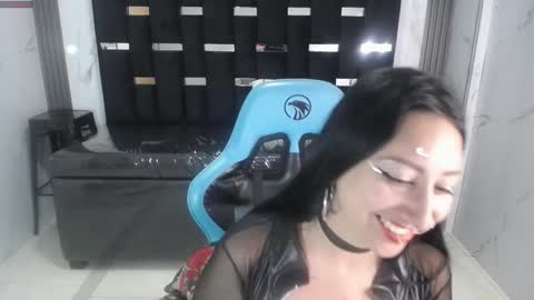 Britney  online show from 29, 10, 2025