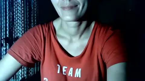 Snapshot of britneyamy chatting on 4, 8, 2026 Britney online show from 4, 8, 2026