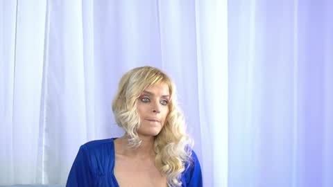 britneyhudson online show from 12, 1, 2025