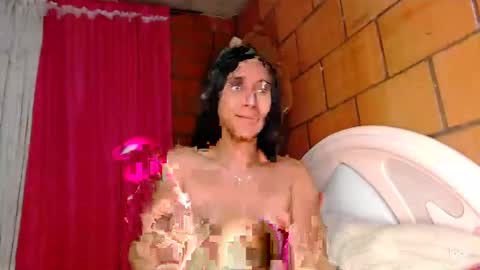 Julieth Sofa Rincn Amador online show from 10, 3, 2025