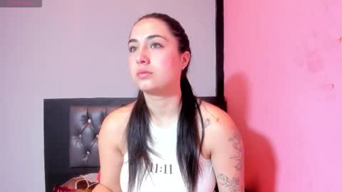 brittanyy20 online show from 25, 3, 2026