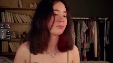 Snapshot of britthe chatting on 9, 11, 2025 Lina online show from 9, 11, 2025