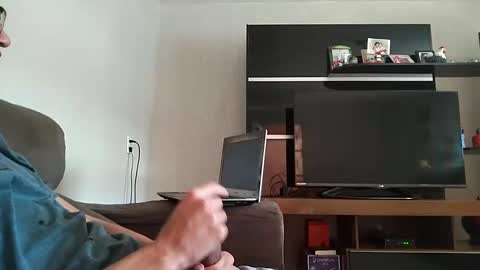 Derek Richard online show from 13, 12, 2024