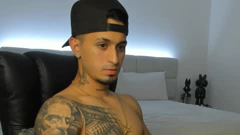 brody_dallas1 online show from 21, 2, 2025