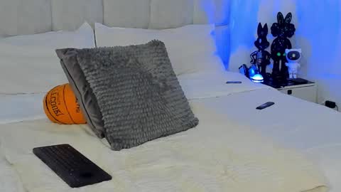 brody_dallas1 online show from 1, 12, 2025