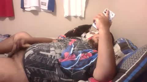 Snapshot of bronxforlife chatting on 16, 12, 2024 bronxforlife online show from 16, 12, 2024