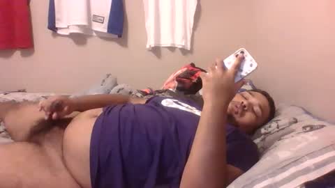 Snapshot of bronxforlife chatting on 27, 12, 2024 bronxforlife online show from 27, 12, 2024