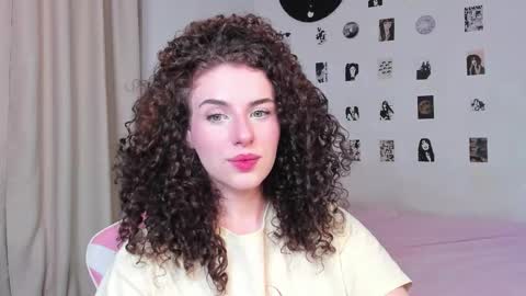 Snapshot of brookchills chatting on 13, 9, 2025 Brook  Help me collect 100 reactions  online show from 13, 9, 2025
