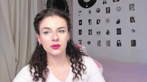Snapshot of brookchills chatting on 23, 9, 2025 Brook  Help me collect 100 reactions  online show from 23, 9, 2025