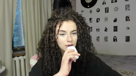 Snapshot of brookchills chatting on 5, 10, 2025 Brook  Help me collect 100 reactions  online show from 5, 10, 2025
