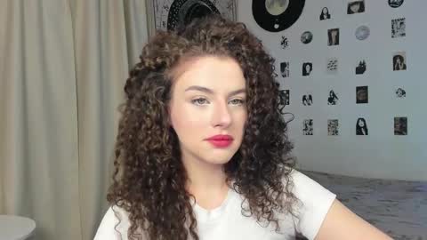 Snapshot of brookchills chatting on 23, 10, 2025 Brook  Help me collect 100 reactions  online show from 23, 10, 2025