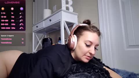 brookebee online show from 23, 1, 2025