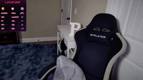 brookebee online show from 8, 3, 2025