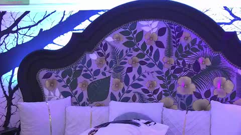 Ember online show from 15, 2, 2025