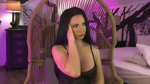 Ember online show from 26, 2, 2025