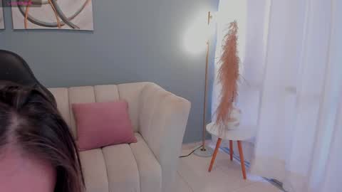 Brooke Miller online show from 4, 2, 2025