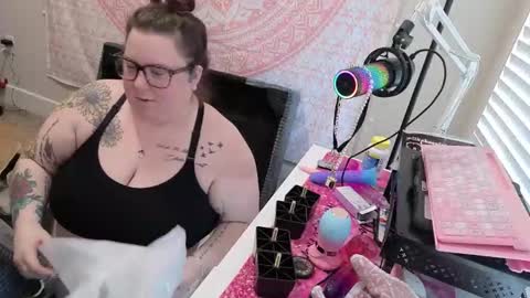 Madam Brooke online show from 24, 3, 2026