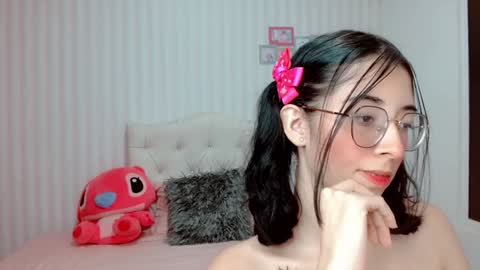 Snapshot of brooklove_doll chatting on 5, 1, 2025 Brook Loves online show from 5, 1, 2025