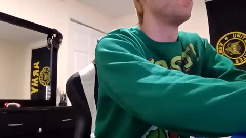 Snapshot of broski2002633810 chatting on 4, 11, 2025 broski2002633810 online show from 4, 11, 2025