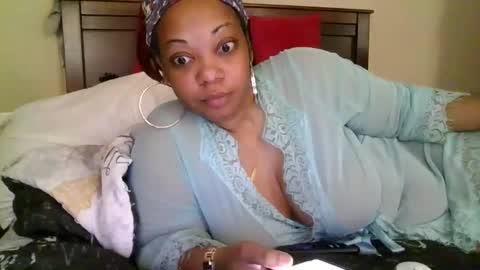 brownroundrenee online show from 4, 4, 2026