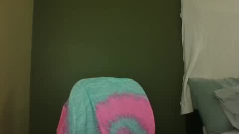 EtherealLilac online show from 5, 4, 2026