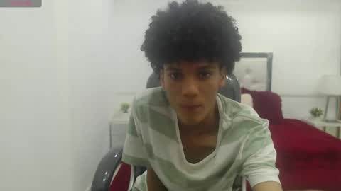 Snapshot of bruce_twink chatting on 19, 2, 2025 B R U C E T W I N K online show from 19, 2, 2025