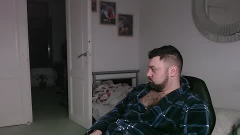 Bruce online show from 8, 2, 2025