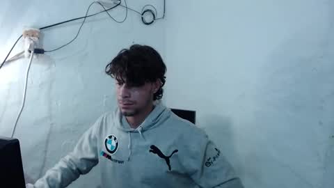 brucewayne1_ online show from 2, 10, 2025