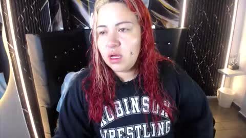 Bruja SCarlata online show from 6, 11, 2025