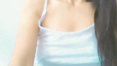 Snapshot of brunela chatting on 27, 5, 2026 brunela online show from 27, 5, 2026