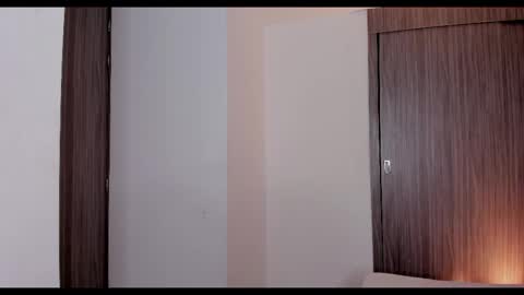 Snapshot of brunnahart chatting on 6, 10, 2025 online show from 6, 10, 2025