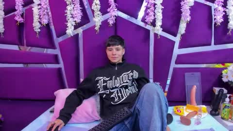 Snapshot of bruno_cruz chatting on 25, 11, 2025 Bruno Cruz online show from 25, 11, 2025