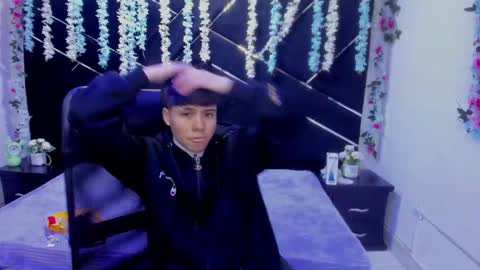 Snapshot of bruno_cruz chatting on 10, 2, 2026 Bruno Cruz online show from 10, 2, 2026