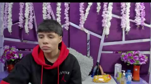 Snapshot of bruno_cruz chatting on 13, 2, 2026 Bruno Cruz online show from 13, 2, 2026