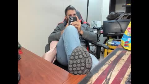 BRUTALMASTER1983 online show from 9, 10, 2025