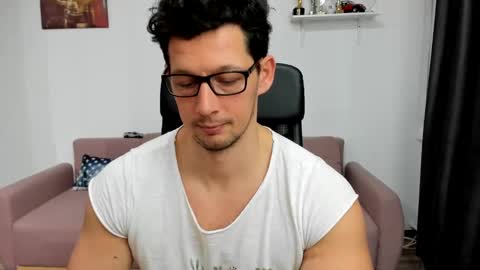 Brutus K online show from 17, 1, 2025