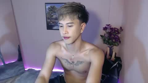 Snapshot of bryan_________ chatting on 12, 10, 2025 BRYAN  JEMY online show from 12, 10, 2025