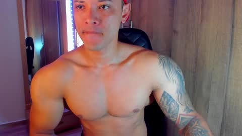 Snapshot of bryan_boy_ chatting on 20, 12, 2024 bryan online show from 20, 12, 2024