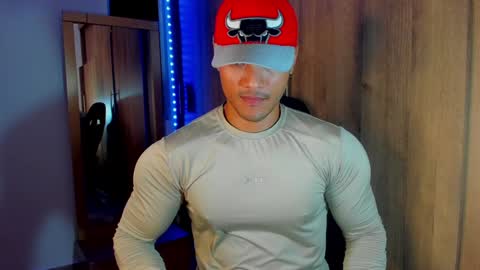 Snapshot of bryan_boy_ chatting on 28, 1, 2025 bryan online show from 28, 1, 2025