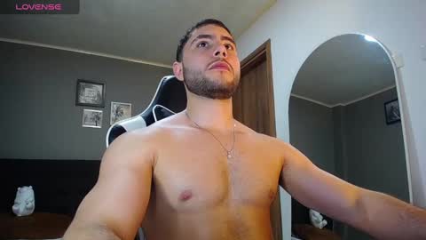 Snapshot of bryan_oficials chatting on 6, 1, 2025 bryan_oficials online show from 6, 1, 2025